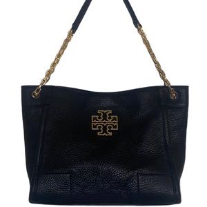 Tory Burch Britten Slouchy Black
Tote Chain